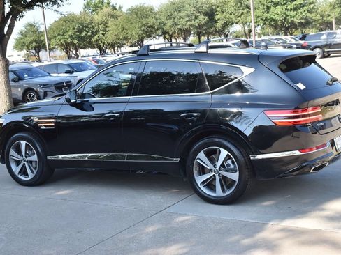 Used 2022 Genesis GV80 2.5T w/ Advanced Package 02 AWD/4WD image 11
