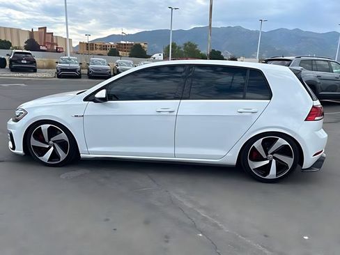 Used 2021 Volkswagen GTI SE FWD image 6