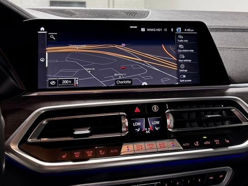 Used 2023 BMW X5 xDrive40i w/ Premium Package image 4