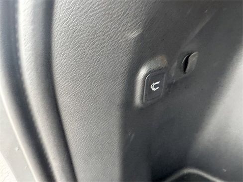 Certified 2022 Jeep Cherokee Latitude Lux image 18