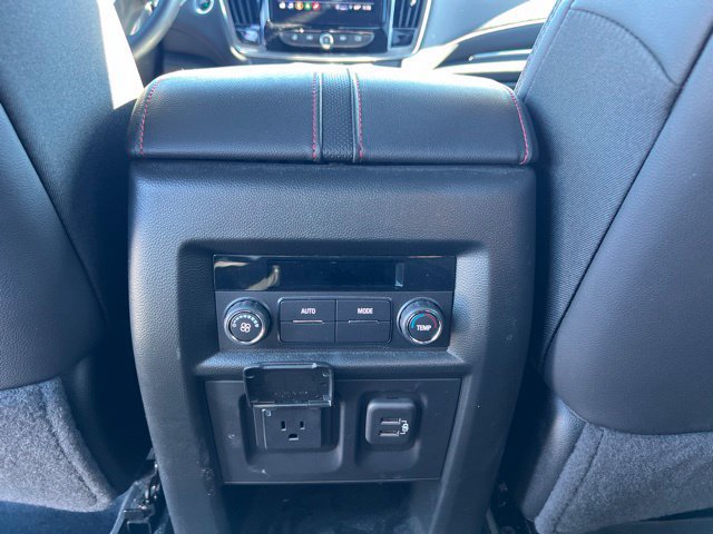 Used 2023 Chevrolet Traverse RS w/ LPO, Floor Liner Package AWD/4WD image 20