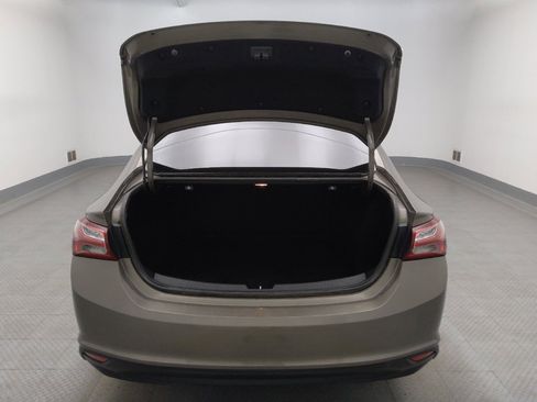 Used 2020 Chevrolet Malibu LT FWD image 29