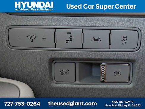 Used 2022 Hyundai Palisade SEL w/ Premium Package FWD image 37