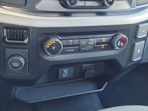 Used 2023 Ford F150 XLT image 11