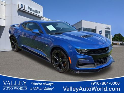 Used 2019 Chevrolet Camaro SS RWD image 1