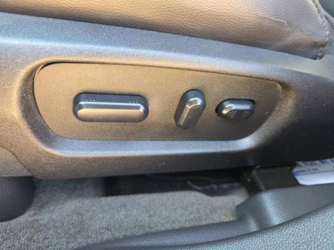 Used 2014 Ford Explorer Limited AWD/4WD image 19