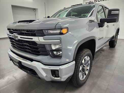 Used 2024 Chevrolet Silverado 2500 LT w/ All Star Edition image 7