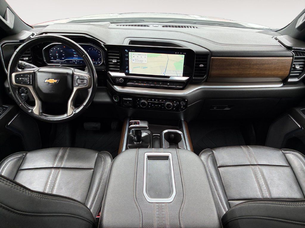 Used 2022 Chevrolet Silverado 1500 High Country w/ High Country Premium Package AWD/4WD image 10