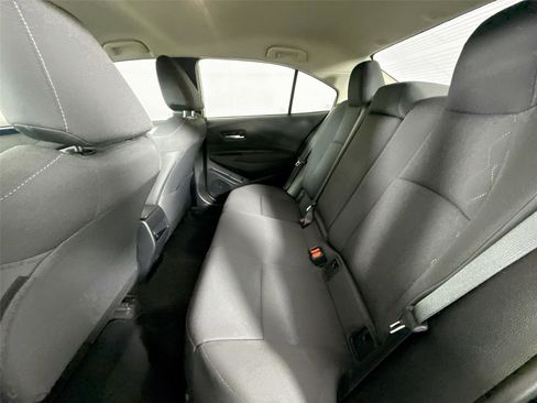 Used 2020 Toyota Corolla LE image 28