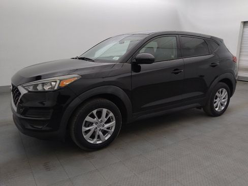 Used 2021 Hyundai Tucson SE w/ Cargo Package FWD image 2