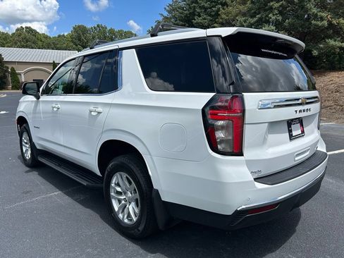 Used 2023 Chevrolet Tahoe LT w/ Luxury Package RWD image 18
