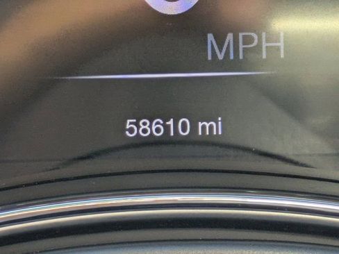 Used 2020 Jeep Grand Cherokee Altitude image 25