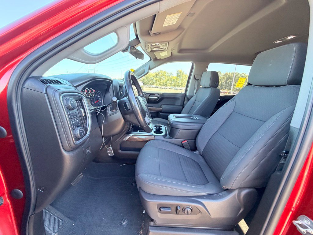 Used 2021 Chevrolet Silverado 1500 LT Trail Boss w/ Convenience Package II AWD/4WD image 14