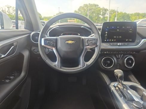 Used 2024 Chevrolet Blazer LT FWD image 13