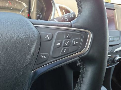 Used 2024 Chevrolet Equinox LT AWD/4WD image 22