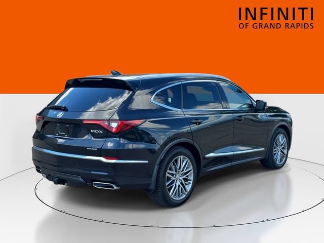 Used 2023 Acura MDX w/ Advance Package AWD/4WD image 5