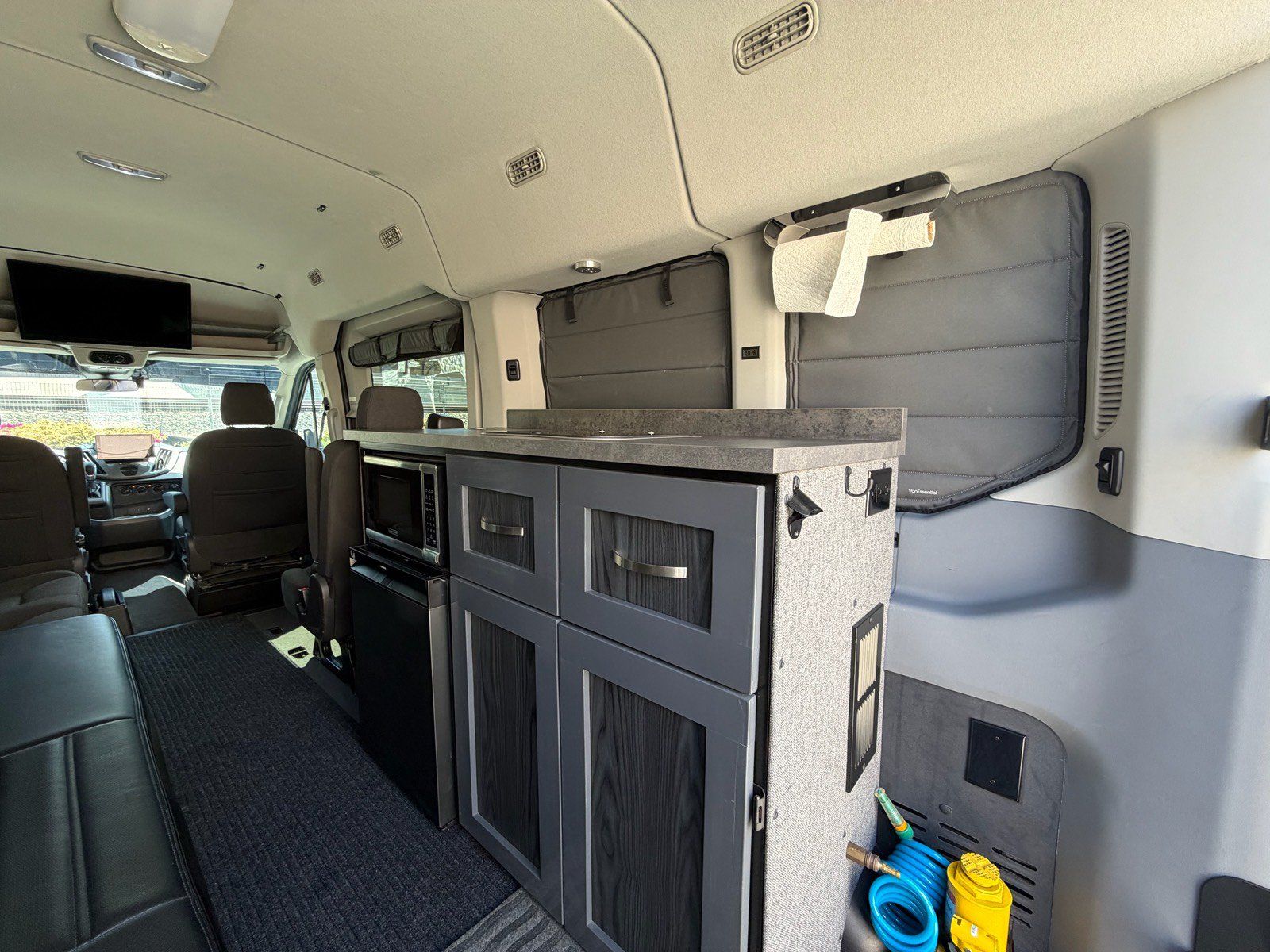 Used 2015 Ford Transit 350 XLT RWD image 10