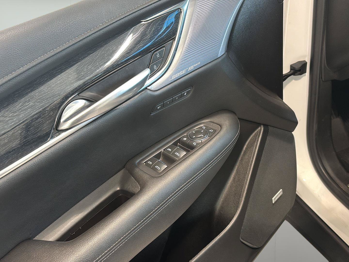 Certified 2022 Cadillac XT5 Premium Luxury w/ LPO, Floor Liner Package AWD/4WD image 14