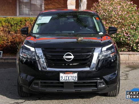 Used 2024 Nissan Pathfinder S image 5