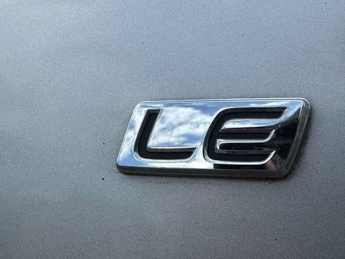 Used 2009 Toyota Corolla LE FWD image 12