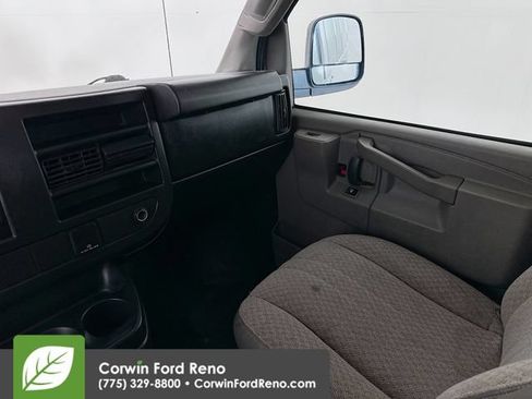 Used 2016 GMC Savana 2500 RWD image 20