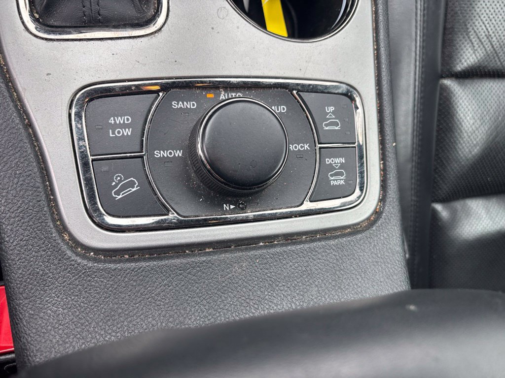 Used 2020 Jeep Grand Cherokee High Altitude AWD/4WD image 10