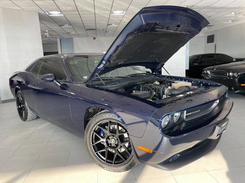 Used 2013 Dodge Challenger R/T image 39