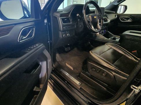 Used 2021 Chevrolet Tahoe Premier image 9