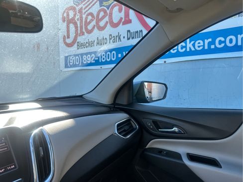 Certified 2023 Chevrolet Equinox LT w/ Driver Convenience Package image 34