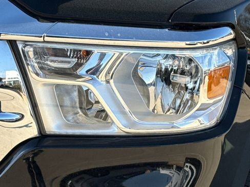 Used 2022 RAM 1500 Lone Star RWD image 4