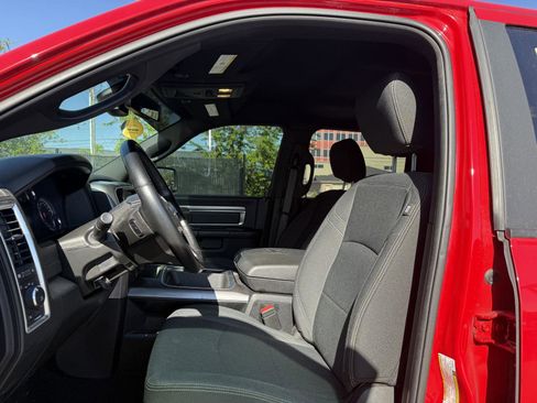 Used 2022 RAM 1500 Classic Warlock AWD/4WD image 9