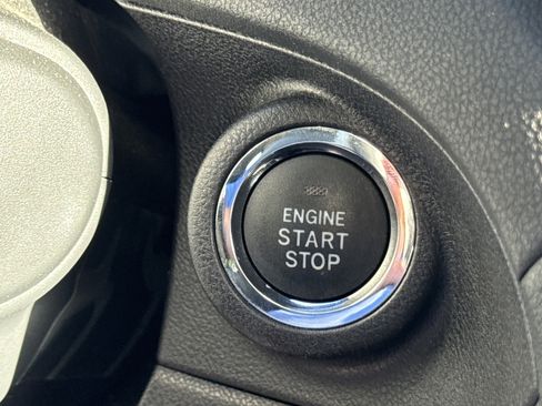 Used 2023 Subaru Ascent Onyx Edition image 18