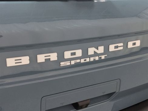 Used 2023 Ford Bronco Sport Outer Banks w/ Tech Package image 13