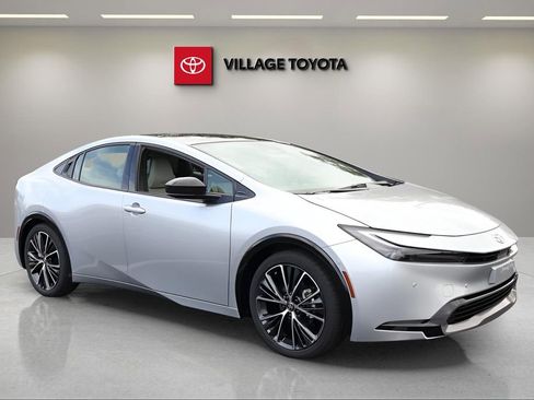 New 2026 Toyota Prius Limited FWD image 7