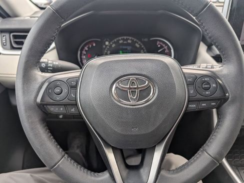 Used 2024 Toyota RAV4 XLE w/ Weather Package image 17