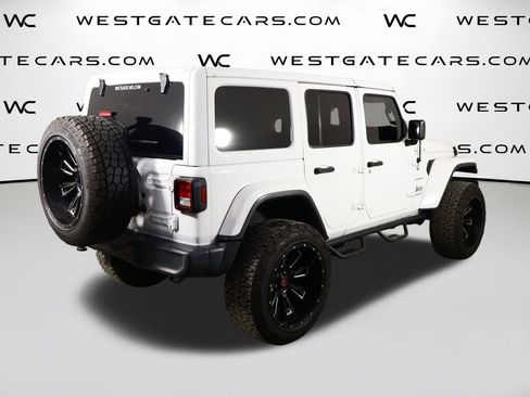 Used 2018 Jeep Wrangler Unlimited Sahara AWD/4WD image 47