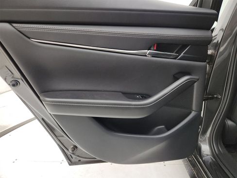 Certified 2024 MAZDA MAZDA3 2.5 Turbo Sedan w/Premium Plus image 39