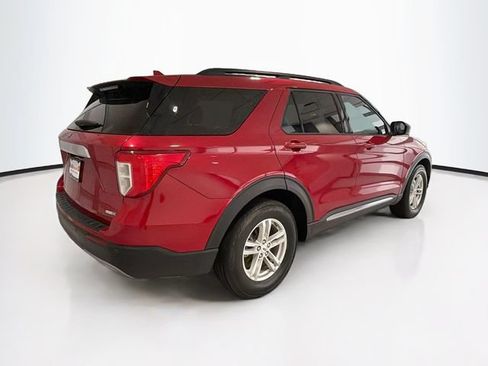 Used 2020 Ford Explorer XLT w/ Equipment Group 202A AWD/4WD image 6