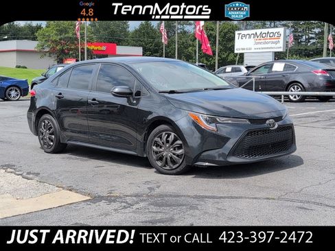 Used 2020 Toyota Corolla LE FWD image 3