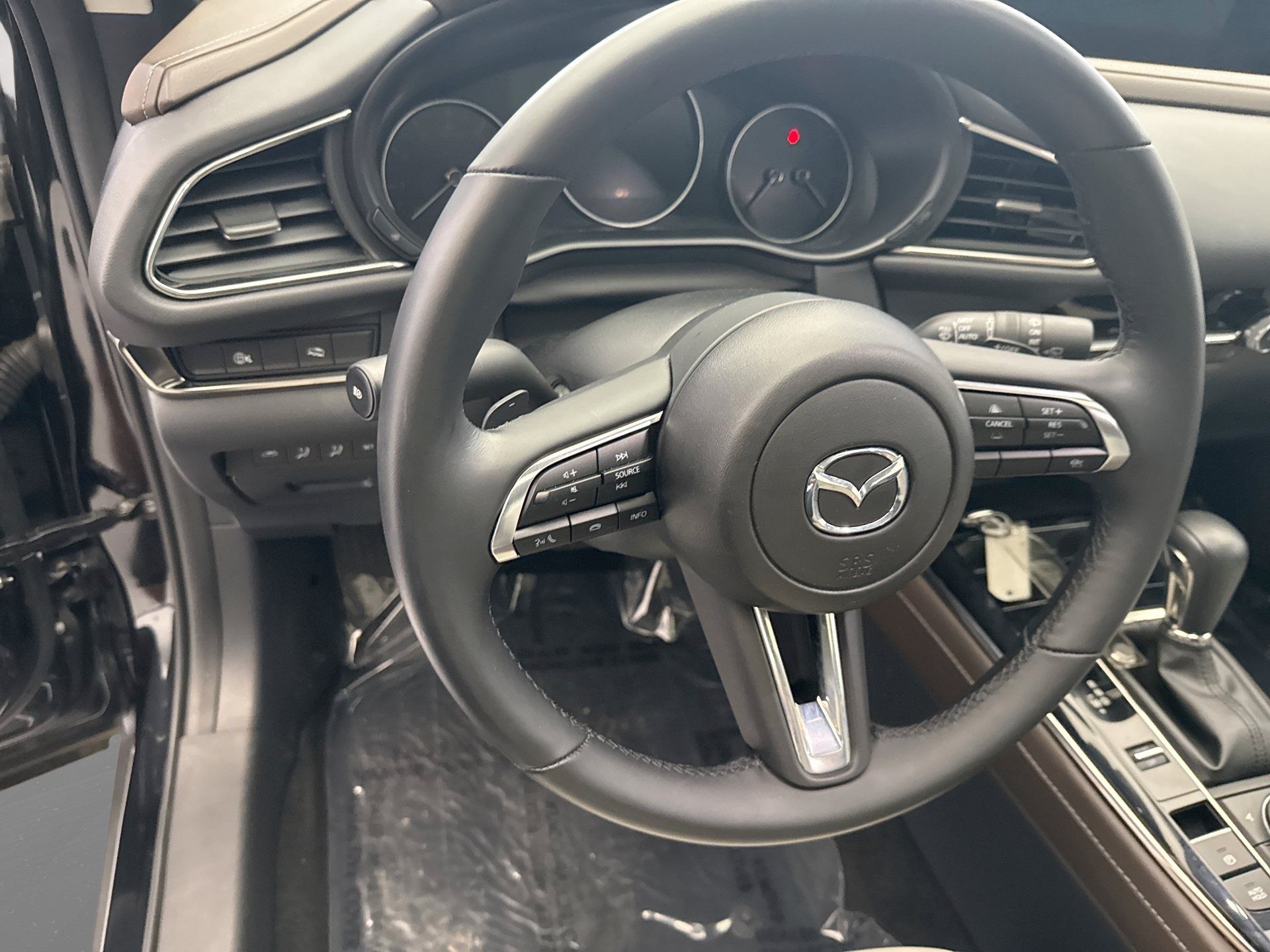 Used 2025 MAZDA CX-30 AWD 2.5 S w/ Premium Package image 12