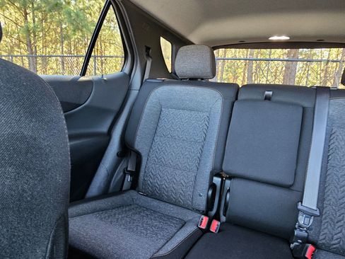 Used 2024 Chevrolet Equinox LT image 24