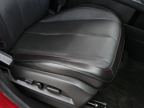 Used 2017 Chevrolet Equinox Premier w/ Enhanced Convenience Package FWD image 29