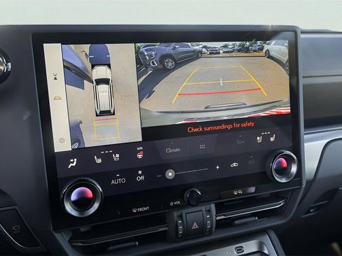 Used 2024 Lexus GX 550 image 22