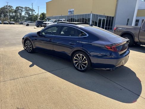 Used 2022 Hyundai Sonata Limited image 17