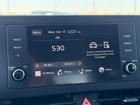 Used 2025 Kia Sportage LX image 21