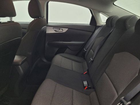Used 2023 Kia Forte LXS FWD image 18