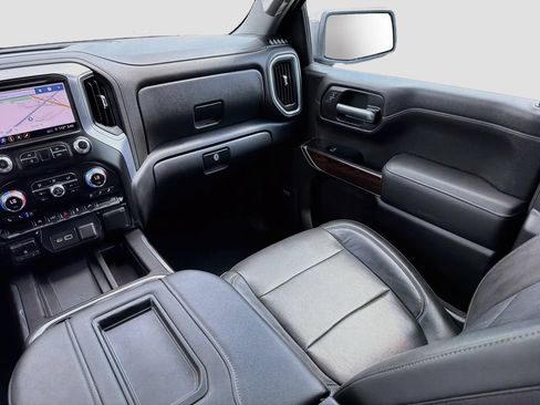 Used 2019 GMC Sierra 1500 SLT w/ SLT Premium Package AWD/4WD image 28