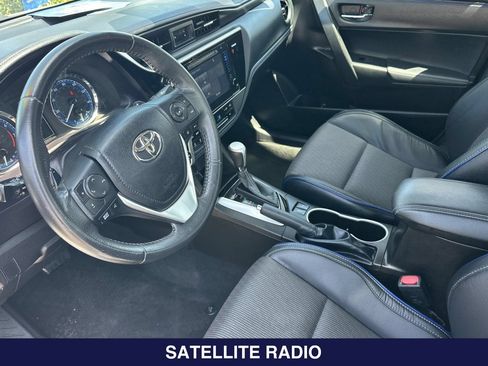 Used 2024 Toyota Corolla LE FWD image 11