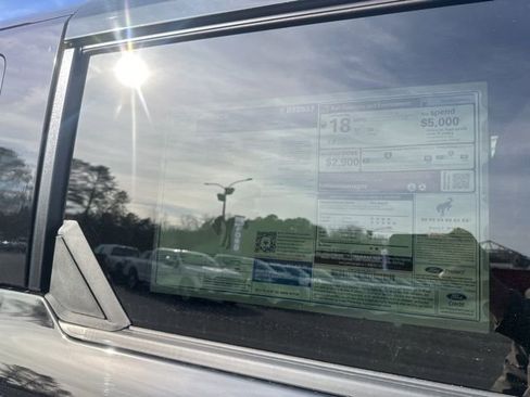 New 2025 Ford Bronco Badlands image 33