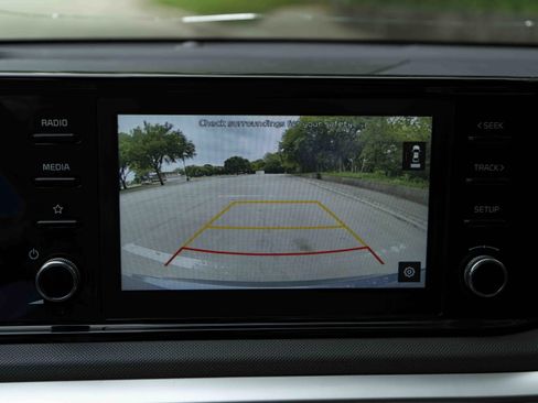 Used 2021 Kia K5 LX FWD image 29